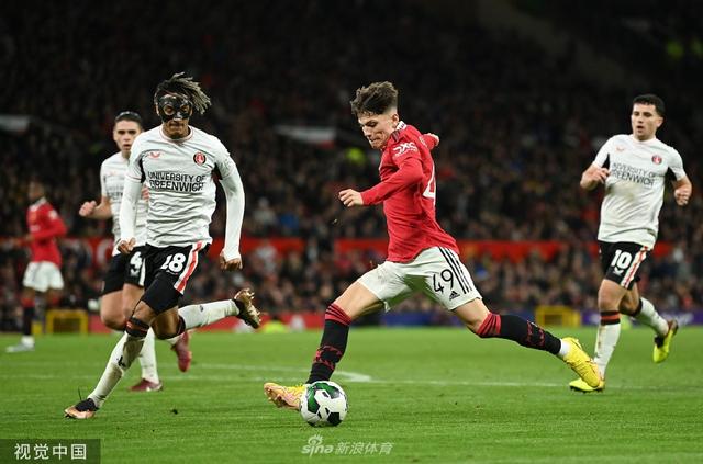 渐崭露头角 渐崭露头角